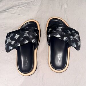 Louis Vuitton pool pillow mules
